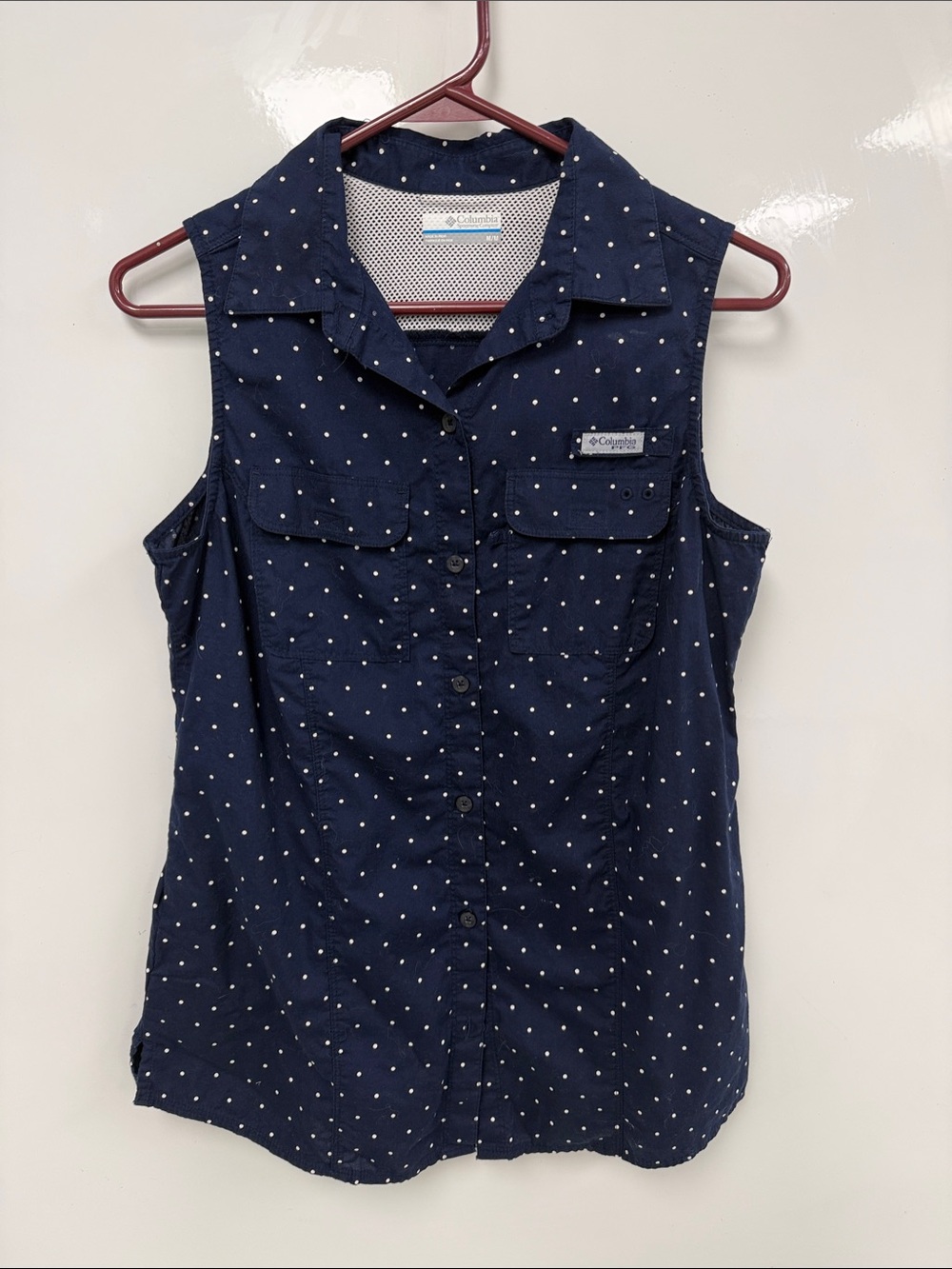 Columbia Navy and White Polka Dot Sleeveless Shirt Medium